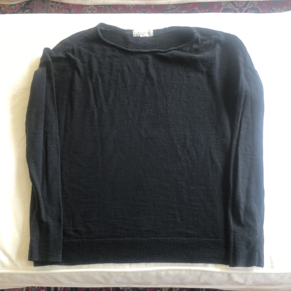 Kinsley 💯% Cotton Long Sleeve Sweater.  GUC.